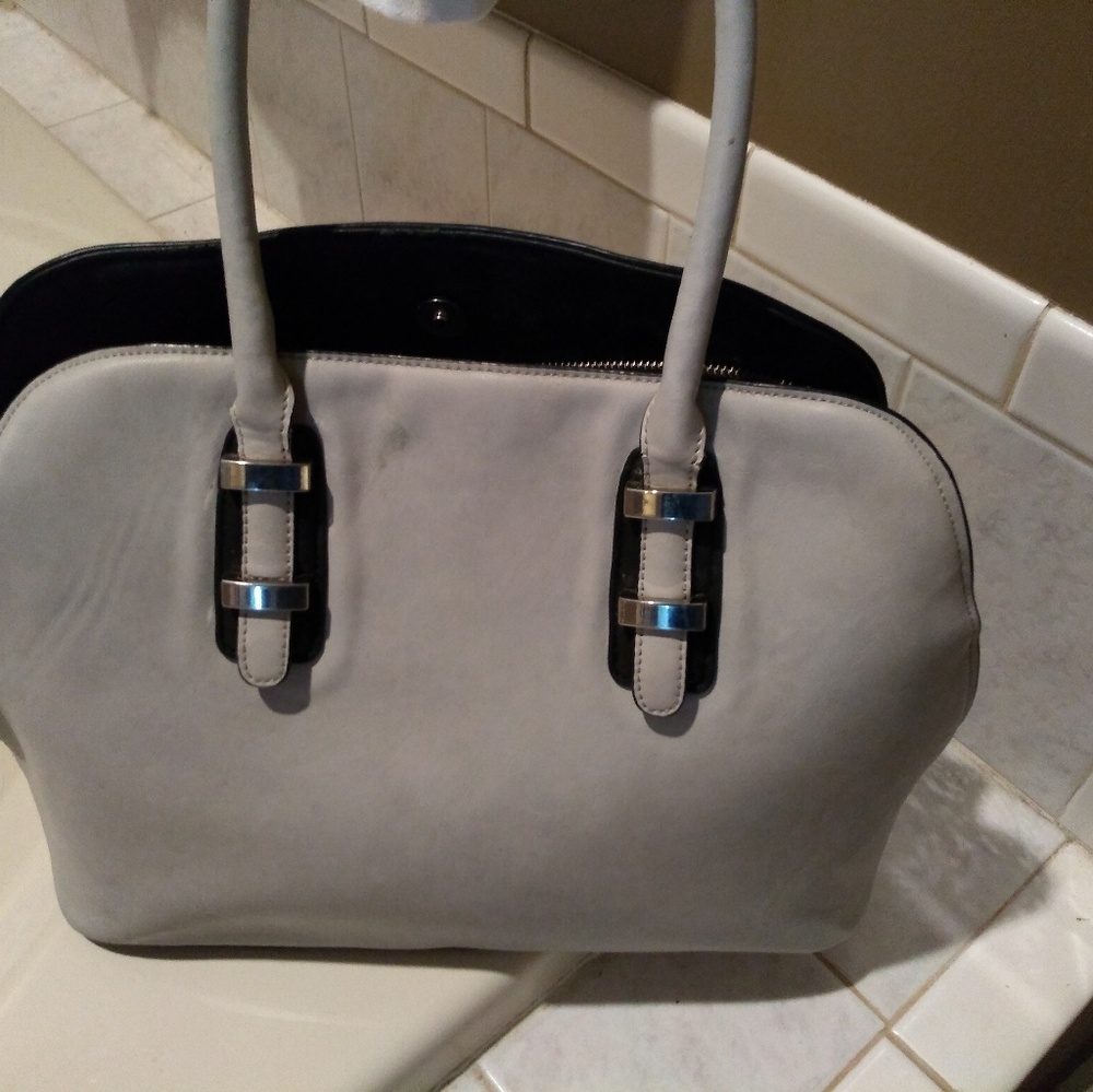 Purse - Picture 3 of 5